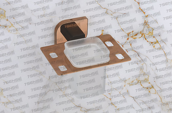 Glass Tumbler Holder